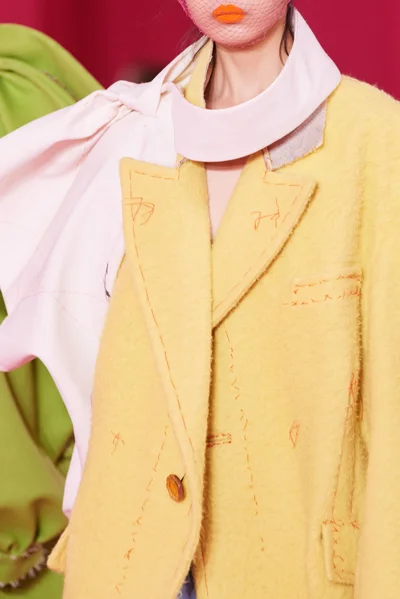 Look 11